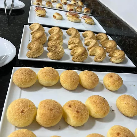 Hotel Seven-3